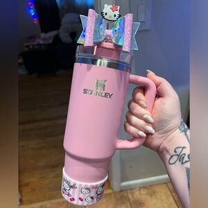 Hello Kitty 30oz Sizzling Pink Stanley Tumbler